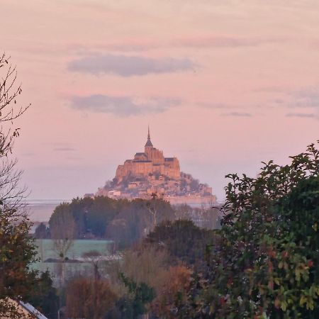 L'Aurore De La Baie, Vue Sur Le Mont-Saint-Michel Huisnes-sur-Mer Kültér fotó